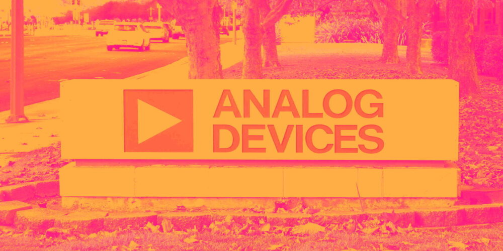 Analog Devices's (NASDAQ:ADI) Q3 Sales Top Estimates, Provides Encouraging Quarterly Guidance Cover Image