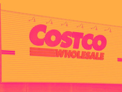 Costco (NASDAQ:COST) Exceeds Q4 Expectations Cover Image